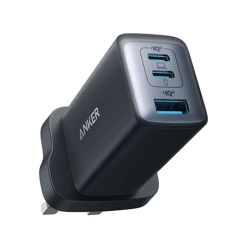 Anker PowerPort III 3-Port ( 65W ) Comportable with Handheld Devices and More – Black